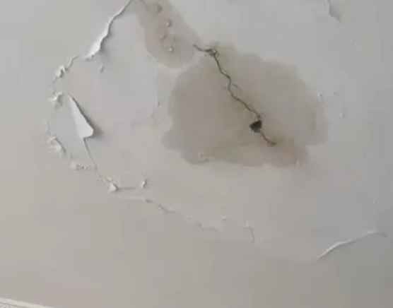 清河门阳台漏水维修公司分享下屋面防水工程质量问题原因分析
